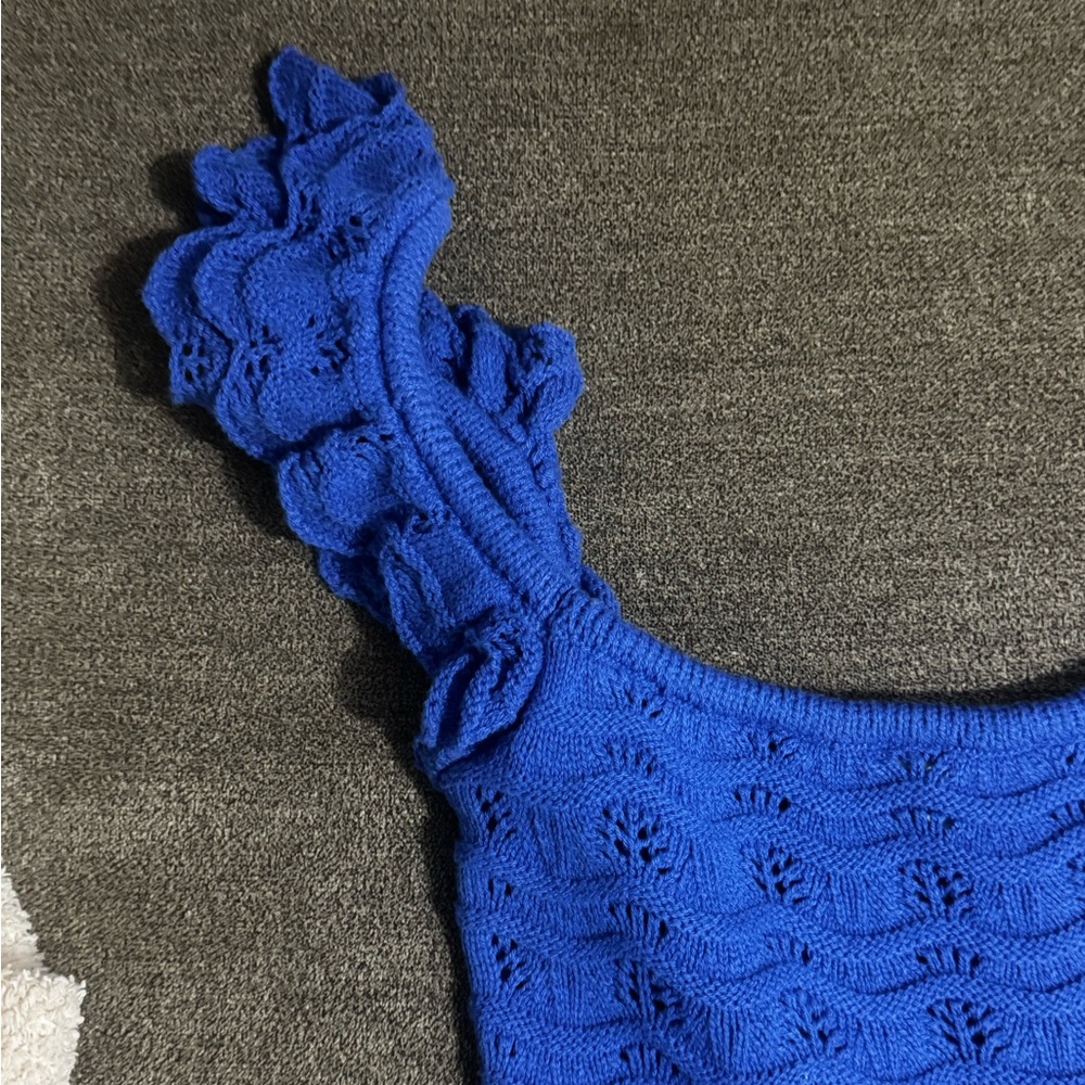 H&M | Blue Knit Ruffle Cropped Top - Picture 3 of 4